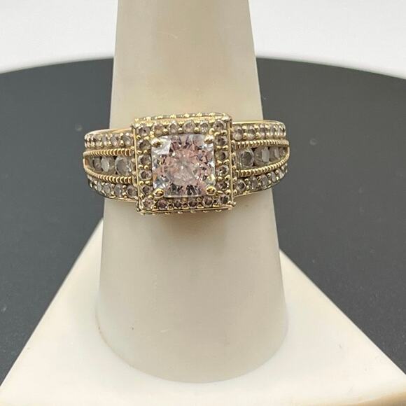 Designer Signed Vintage Vietnam Sterling Silver Vermeil Cz Wedding Ring Sz 9 1/4 - Picture 2 of 8